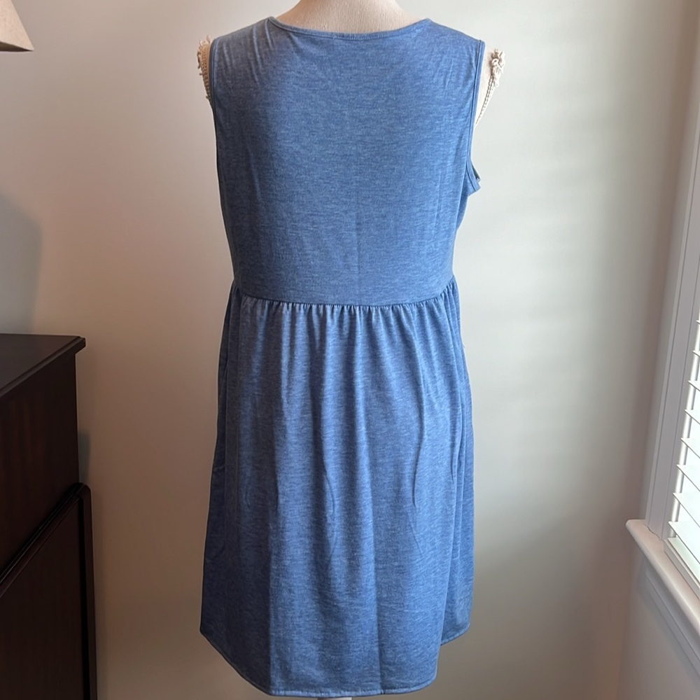 Two Sleeveless T-shirt dresses NEW - Picture 5 of 11